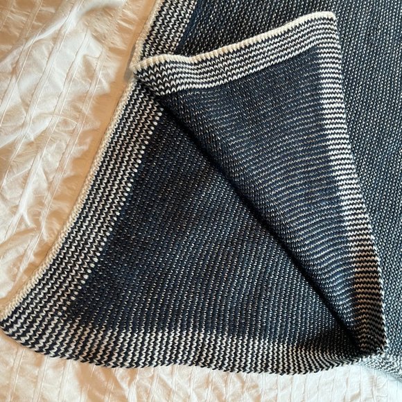 Berretti Italian Poncho - Picture 3 of 6